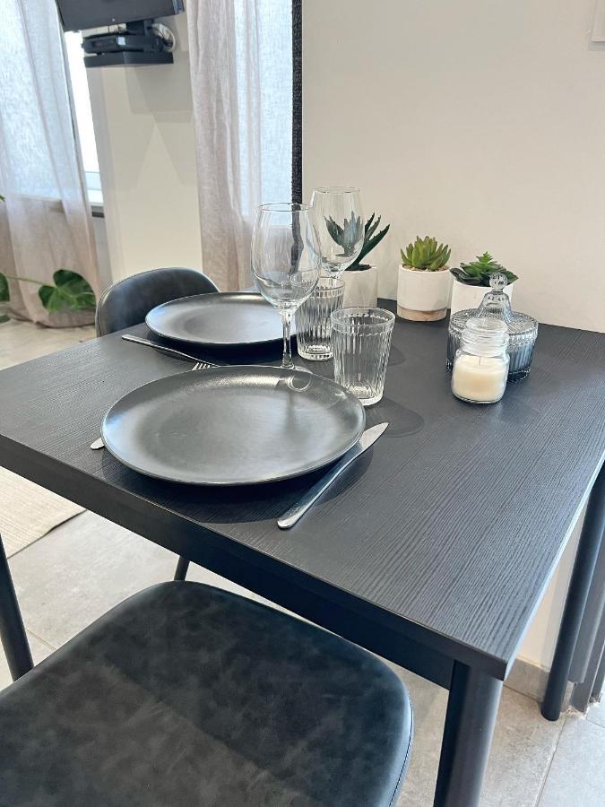 Pimprenelle Et Nicolas - Proche Ville Apartment La Rochelle  Ngoại thất bức ảnh